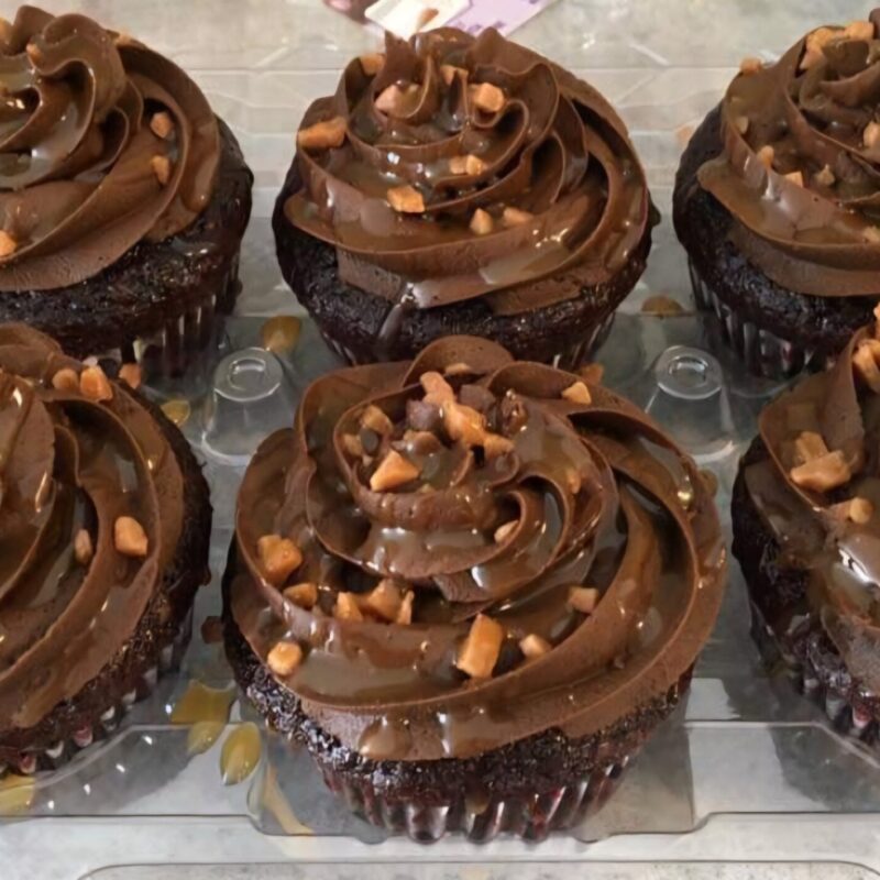 1 dozen Skor Cupcakes