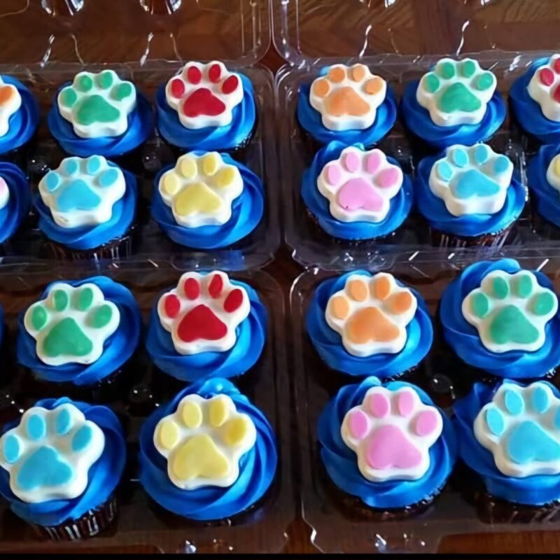 12 Puppy Paw Cupcakes
