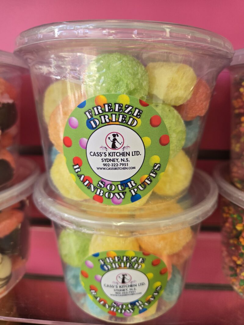 Freeze Dried Sour Rainbow Puffs 16 oz container
