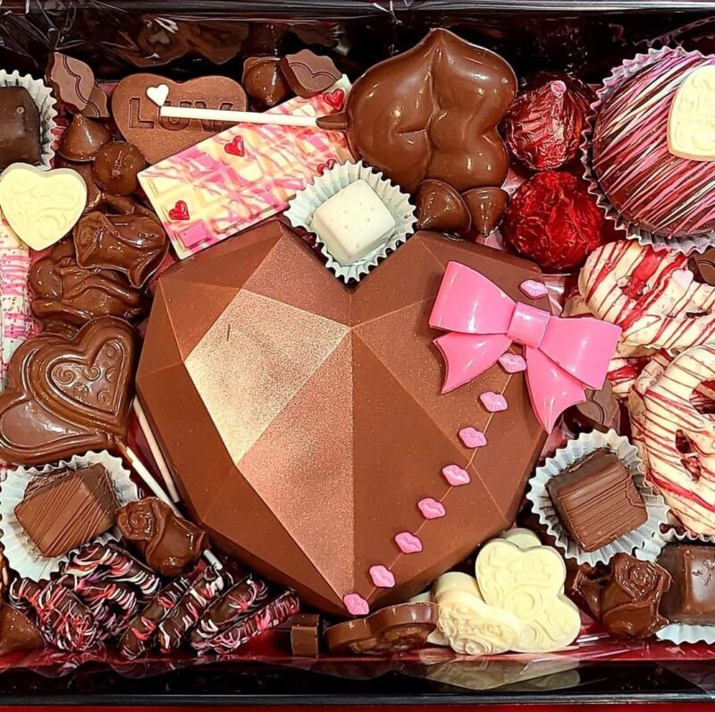 Valentines Day Treat Tray with Smash-It 10x 14