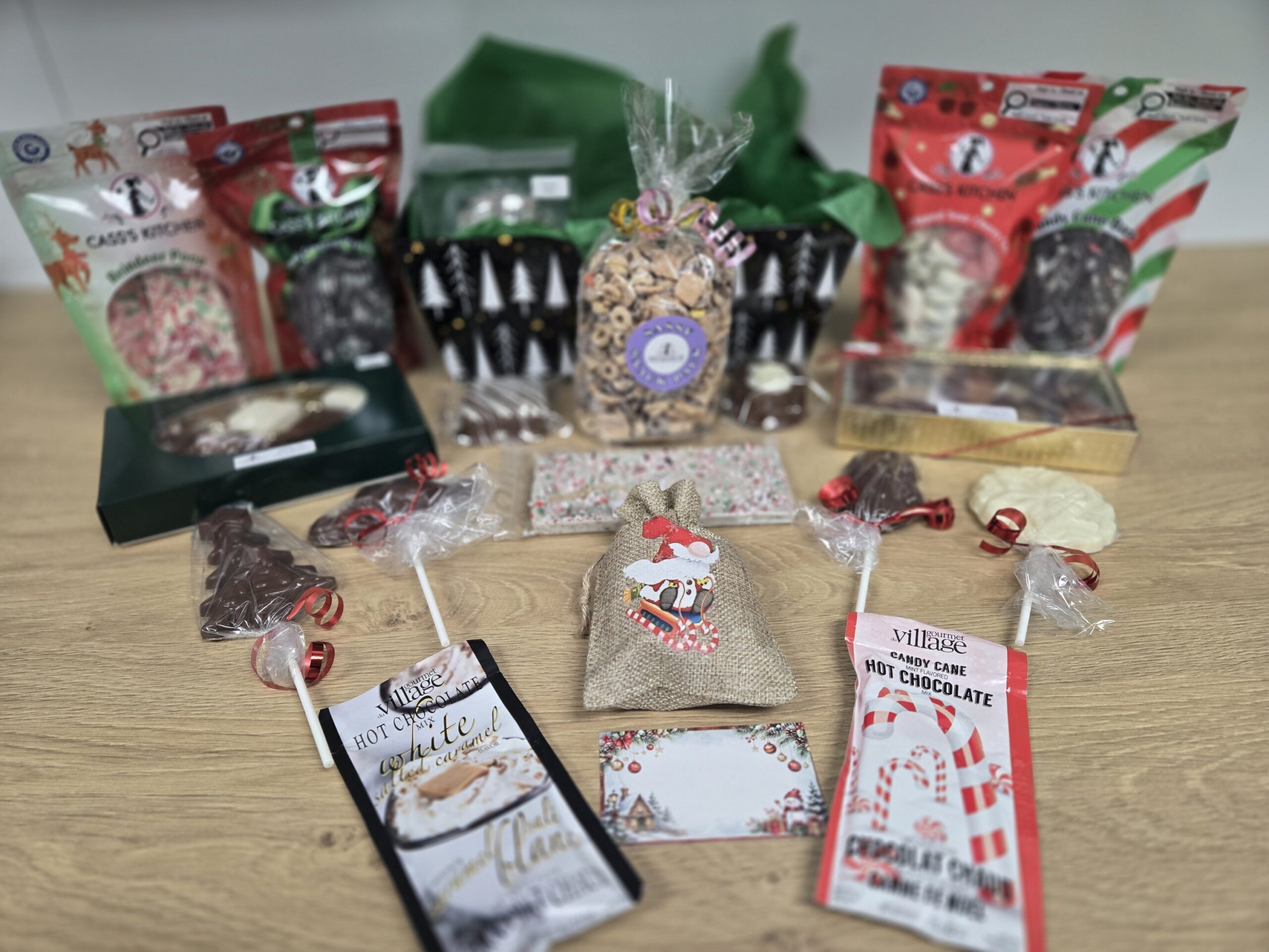 $140.00 Deluxe Christmas Basket