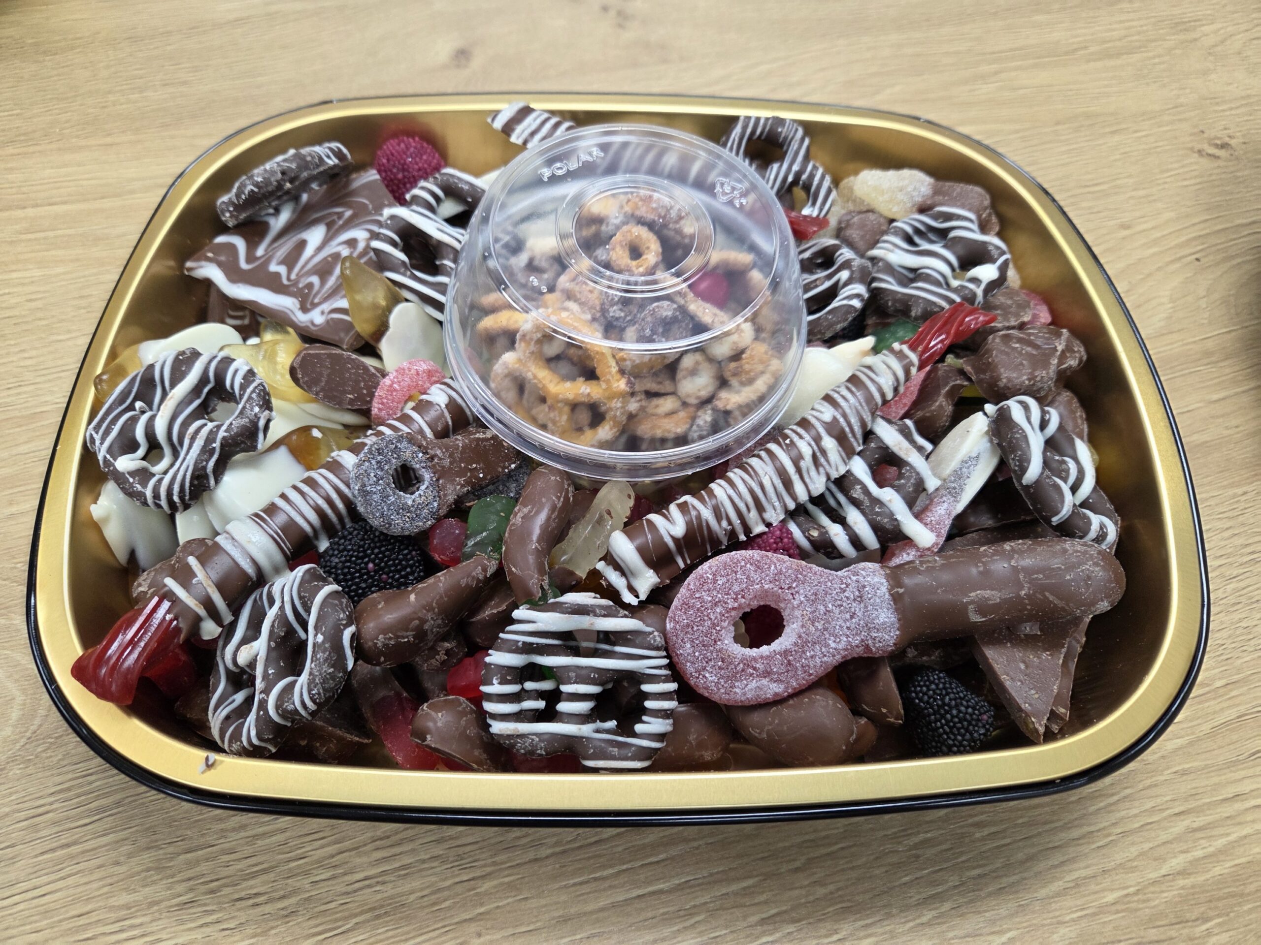 Mixed Candy & Bark Box lrg